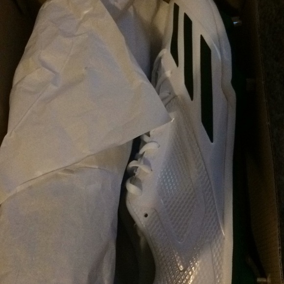 Adidas Baseball Cleats - Picture 1 of 2